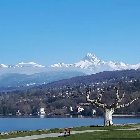 Entre Alpes Et Leman